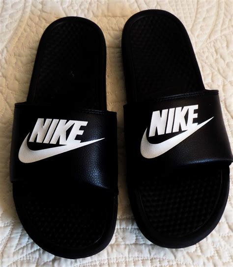 nike benassi slippers heren|Amazon.com: Nike Benassi Sandals For Men.